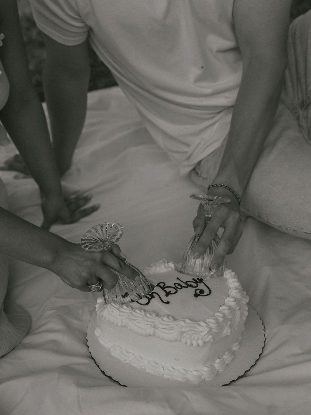 Comment organiser une baby shower mixte, utile et mémorable ?